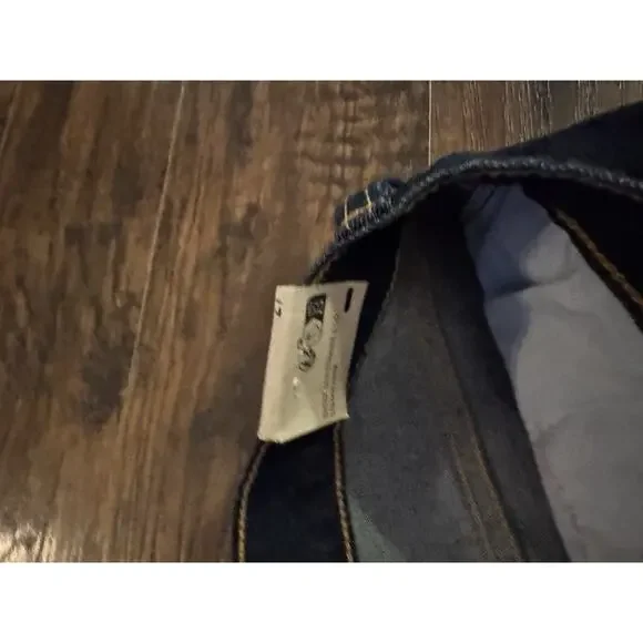 NEW Levis Jeans Womens 27 Dark Blue Denim Pants High Rise Straight Flex - Picture 8 of 9